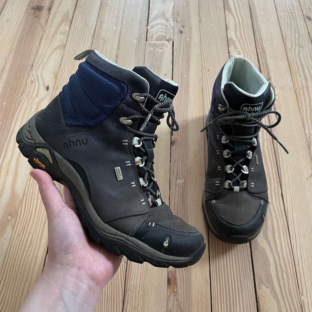 Ahnu Montara Waterproof Hiking Boots Womens 8 Brown Blue Vibram eVent Leather